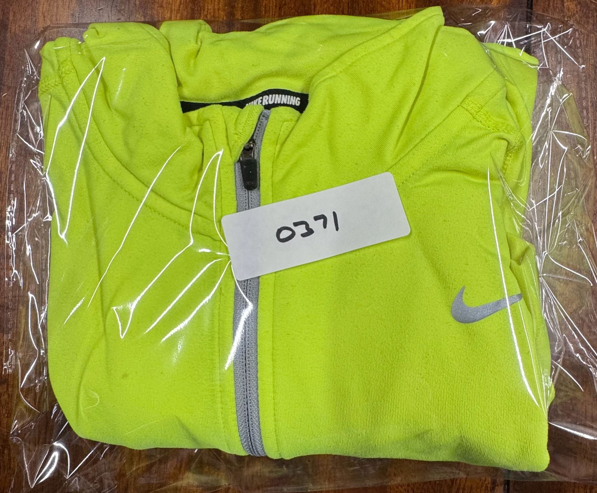Nike Element Dri-Fit 1/2 Zip Pullover Size M Neon Yellow 10