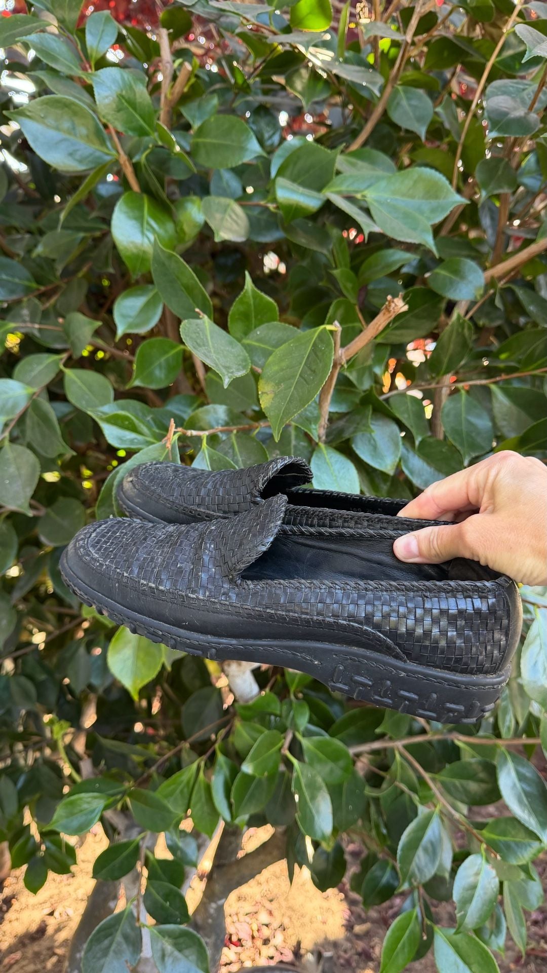 Vintage Cole Haan Black Woven Leather Loafers 2