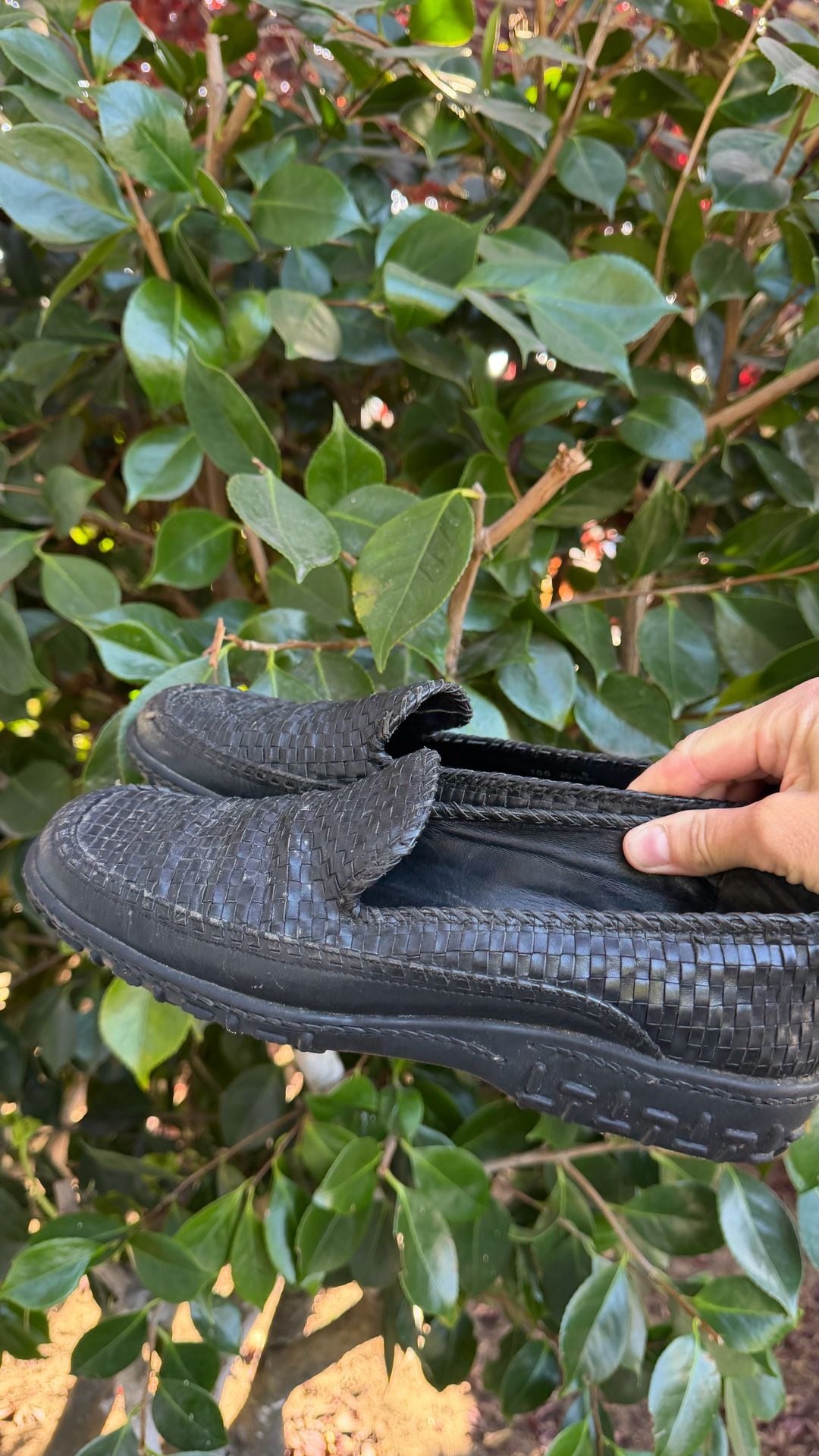 Vintage Cole Haan Black Woven Leather Loafers 4