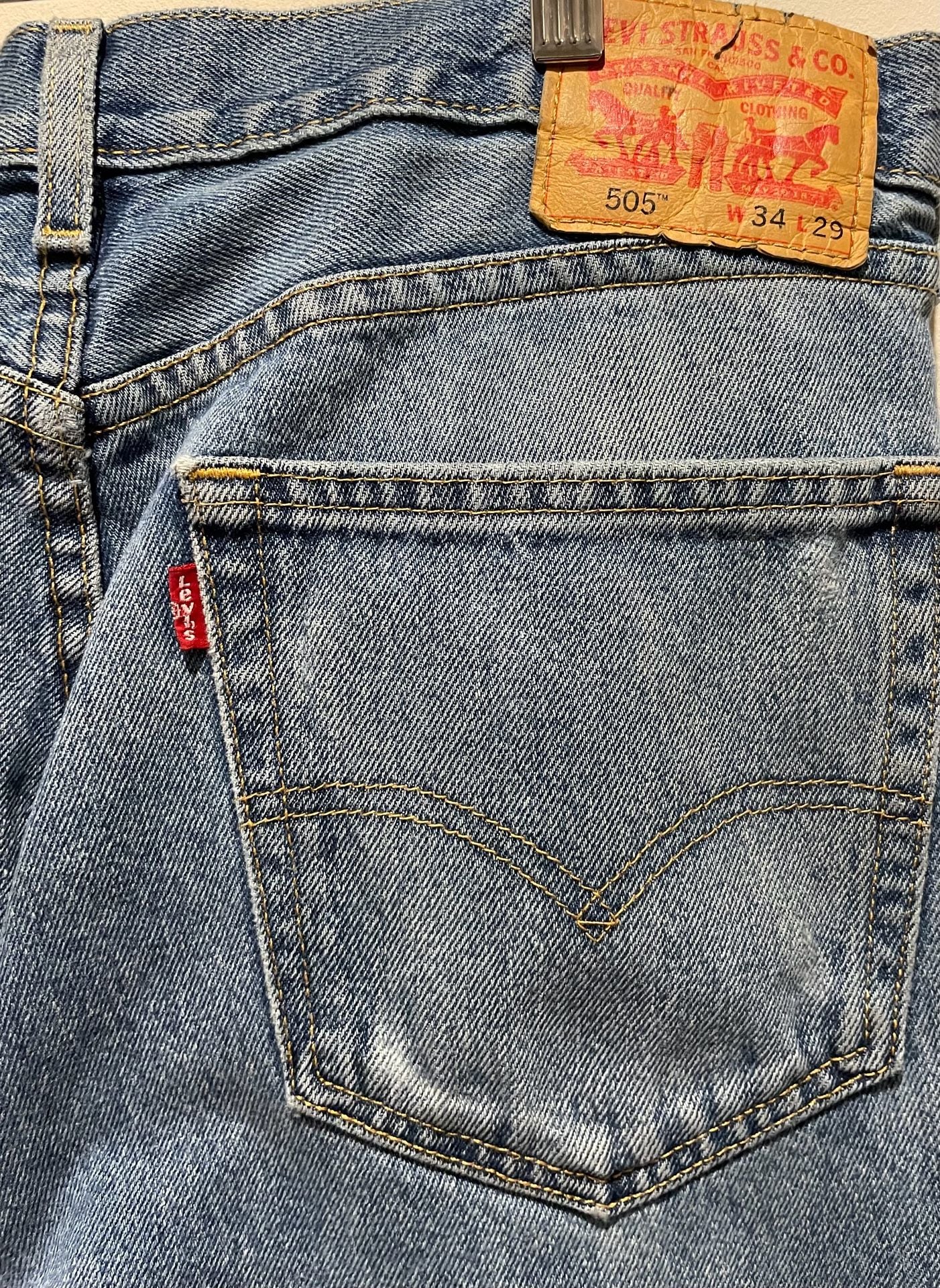Levi’s 505 W34 L29 Medium Wash Distressed Straight Leg Jeans 8