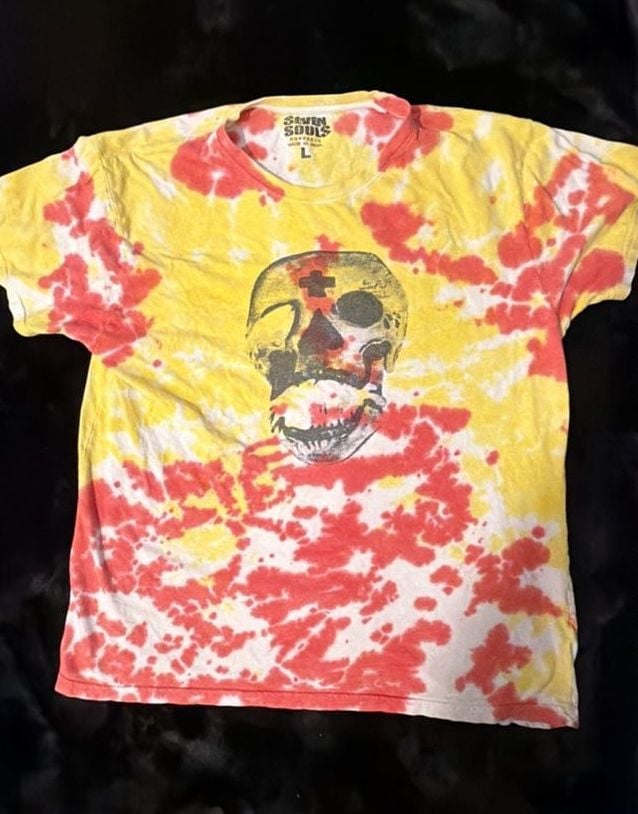Seven Souls Tie Dye Skull T-Shirt Size L Yellow Red White 2