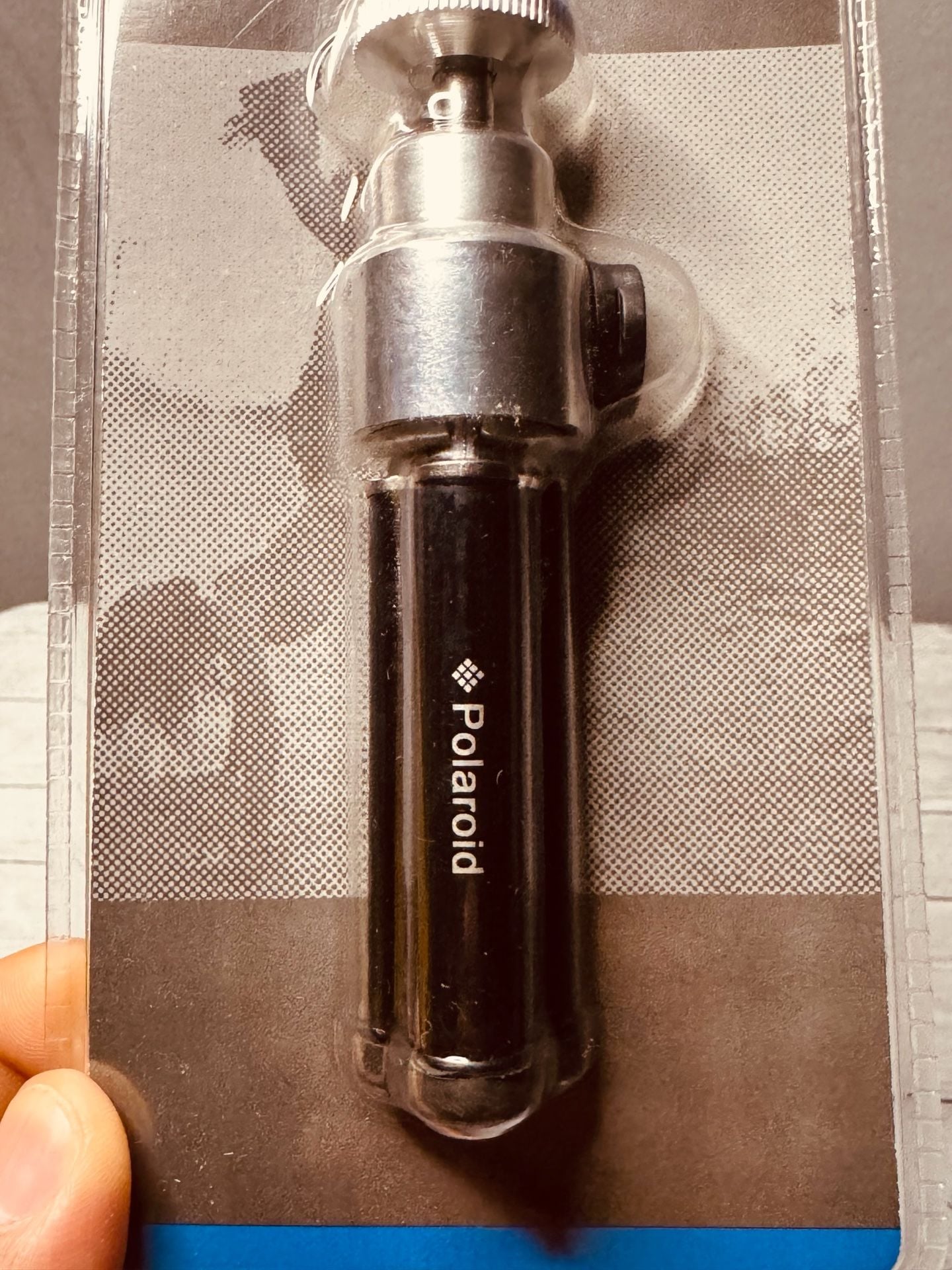 Polaroid 8 Mini-Tripod With Pan/Tilt PLTRI8 3