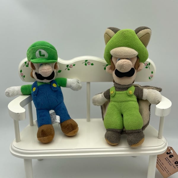 Nintendo Super Mario Bros Luigi Flying Squirrel Plush Toy