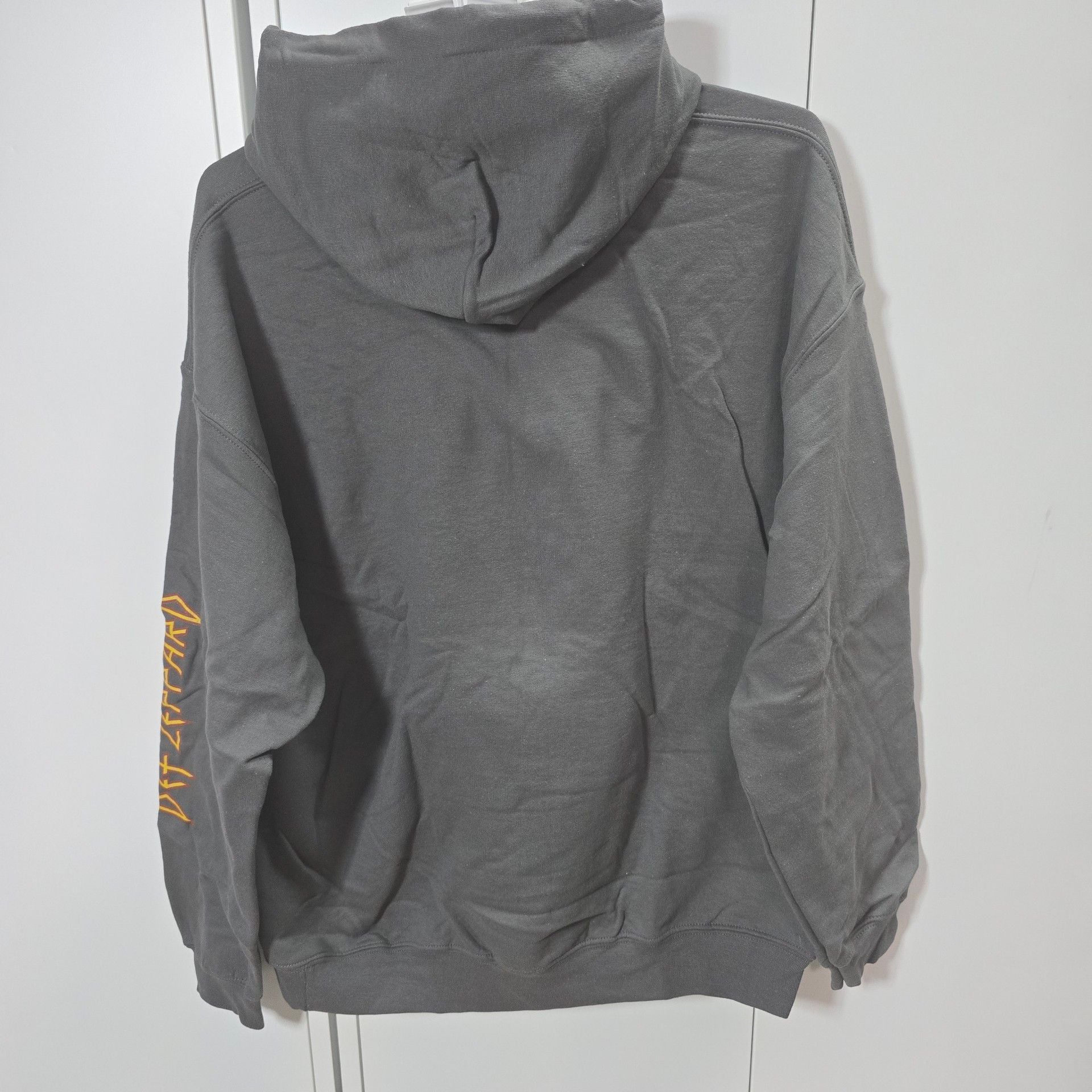 Def Leppard Love Bites Graphic Hoodie 4