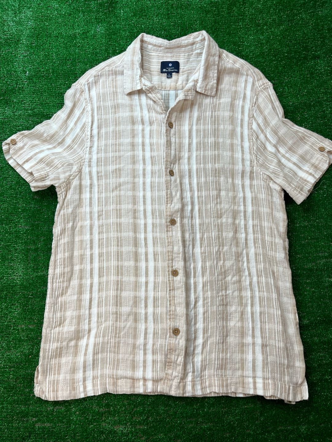 Ben Sherman Short Sleeve Button-Up Shirt Size L Beige White Striped 2