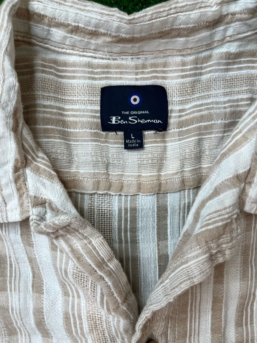 Ben Sherman Short Sleeve Button-Up Shirt Size L Beige White Striped 3