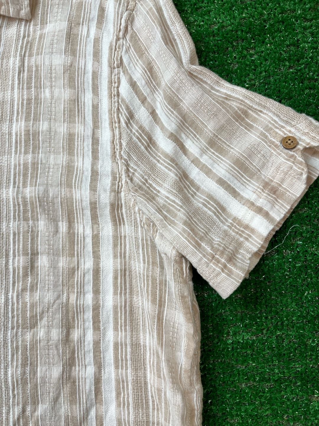 Ben Sherman Short Sleeve Button-Up Shirt Size L Beige White Striped 4