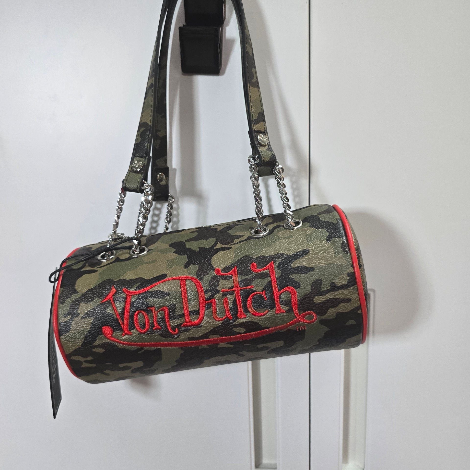 Von Dutch Barrel Bag Red Camo 2
