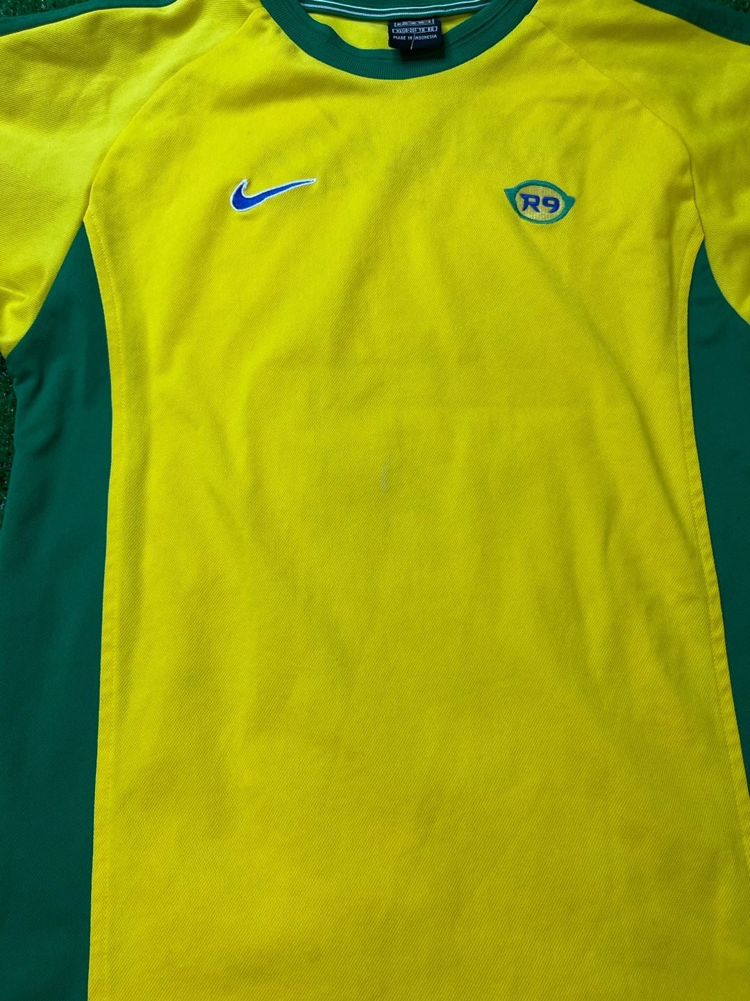 Nike Brazil Ronaldo R9 Training Jersey Size XL(18-20) 12