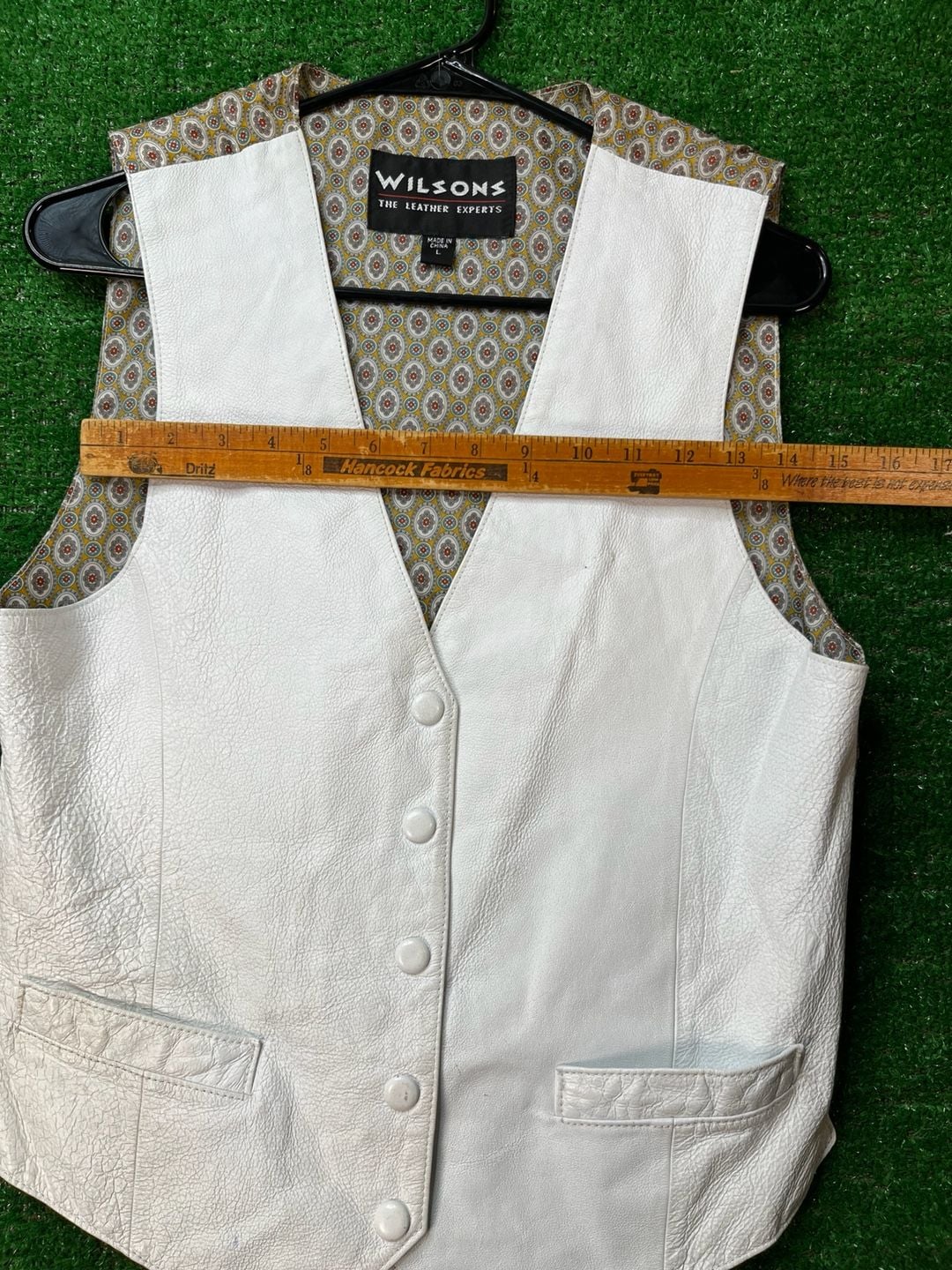 Wilsons Leather Vest Size L White Leather Paisley Lining 9