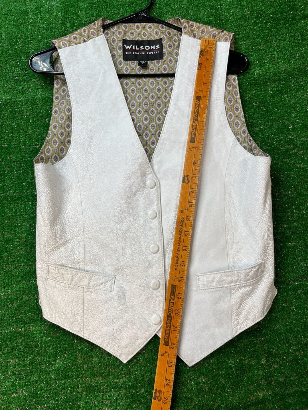 Wilsons Leather Vest Size L White Leather Paisley Lining 10