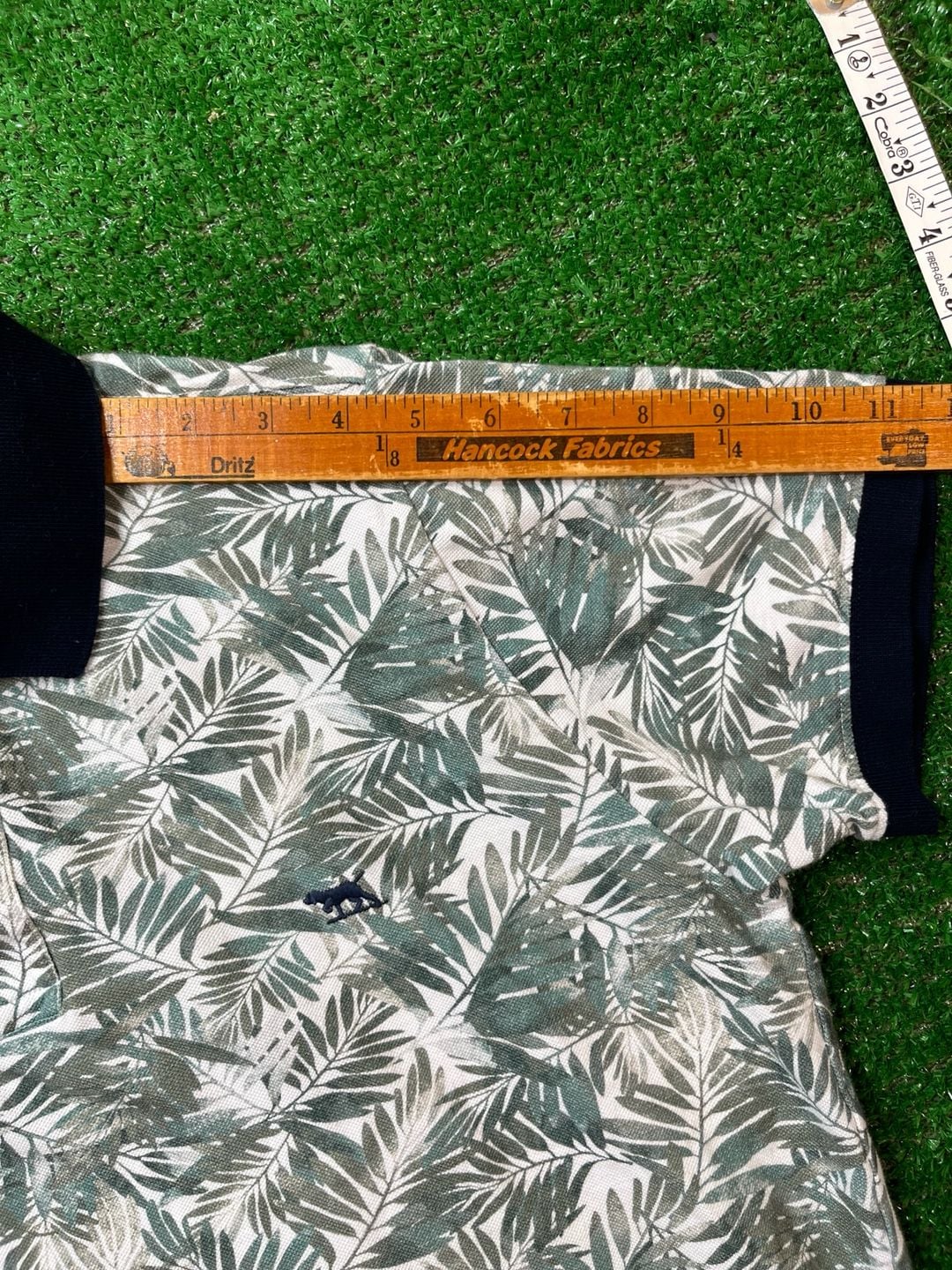 Rodd & Gunn Polo Shirt Size XS Green Palm Leaf Print Original Fit 12