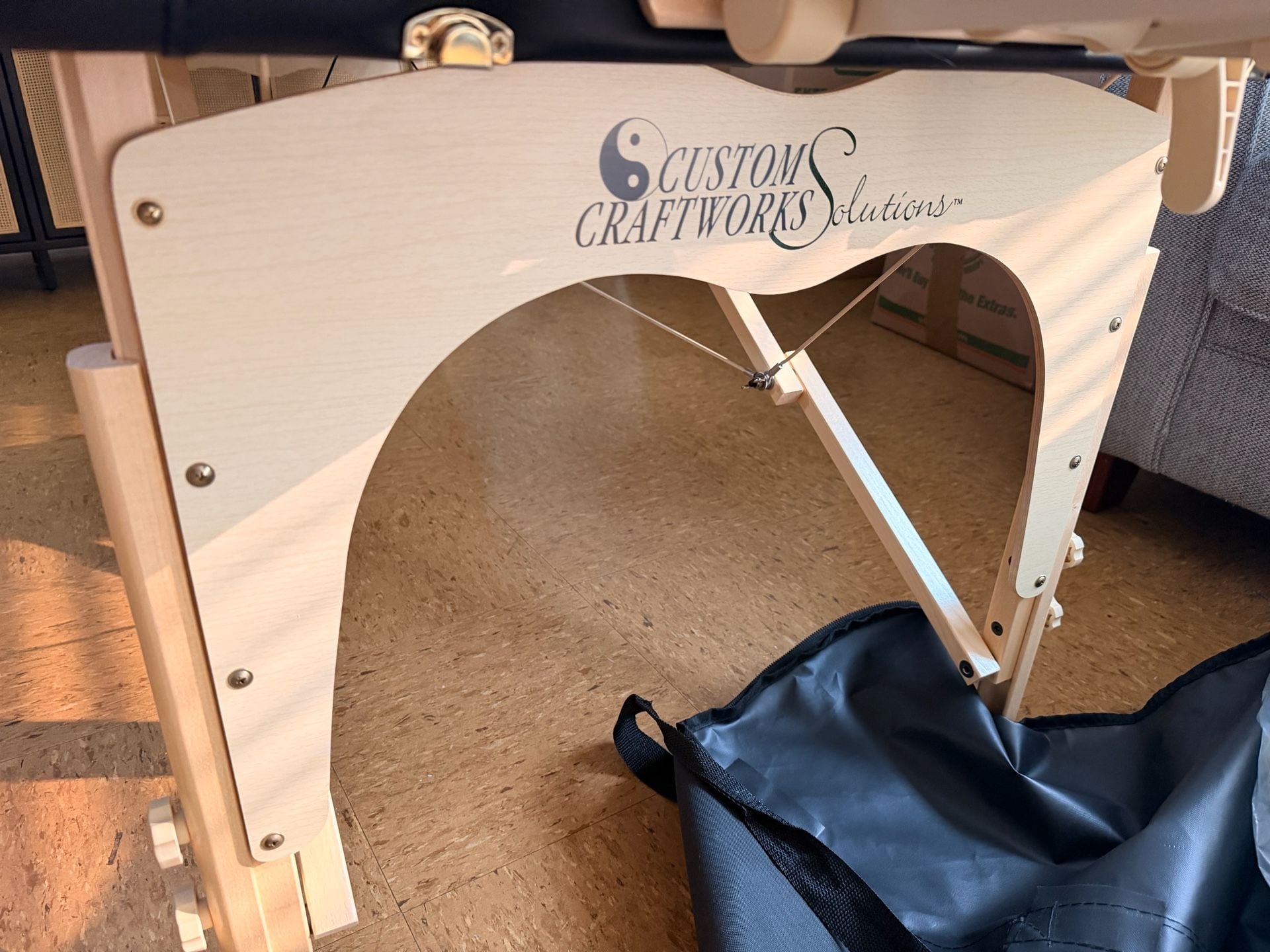 Custom Craftworks Solutions Massage Table Black Vinyl Wood Frame Portable Lash 5