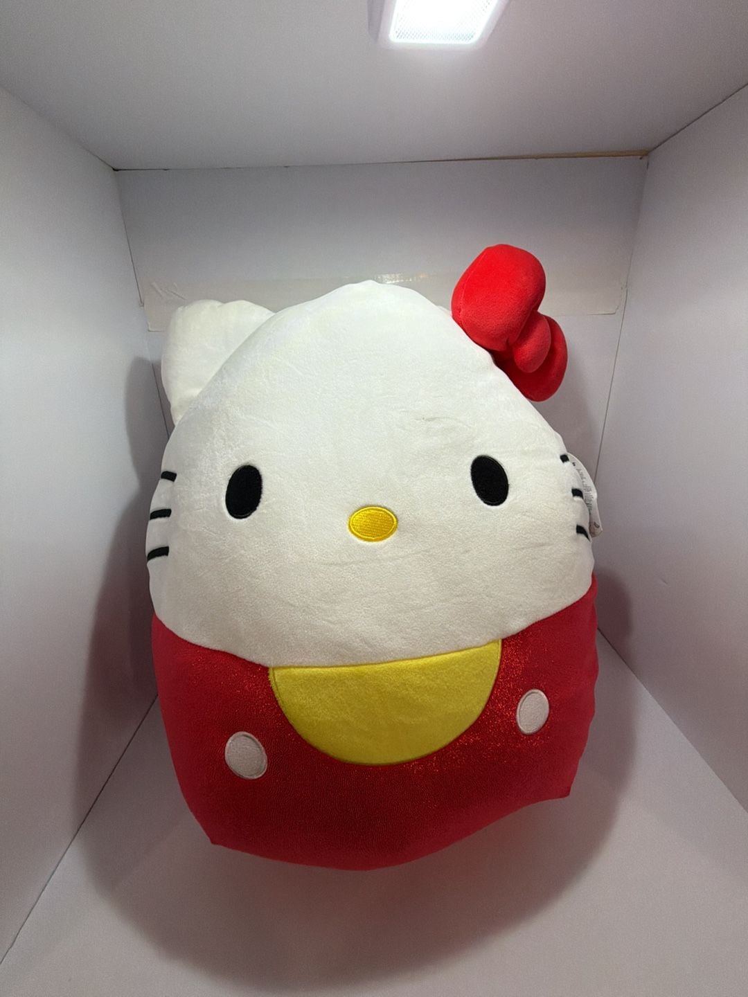 Squishmallows Hello Kitty Size 12" Red Sparkly Plush Toy nwt 1
