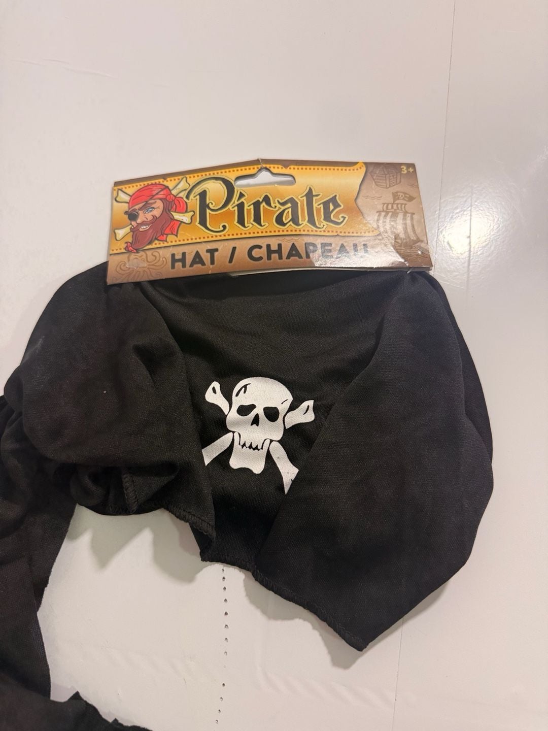 Greenbrier International Pirate Hat Skull and Crossbones 4
