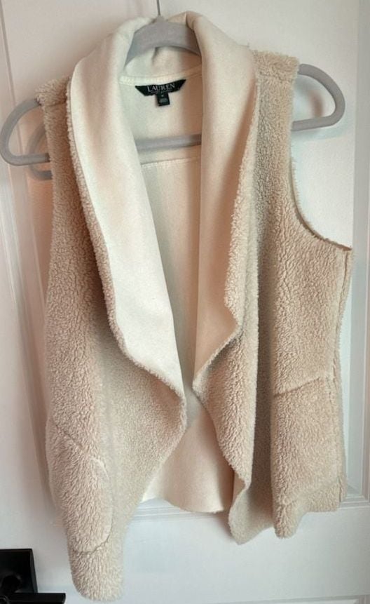Ralph Lauren Faux Fur Vest Size M Beige Sherpa Lined 3