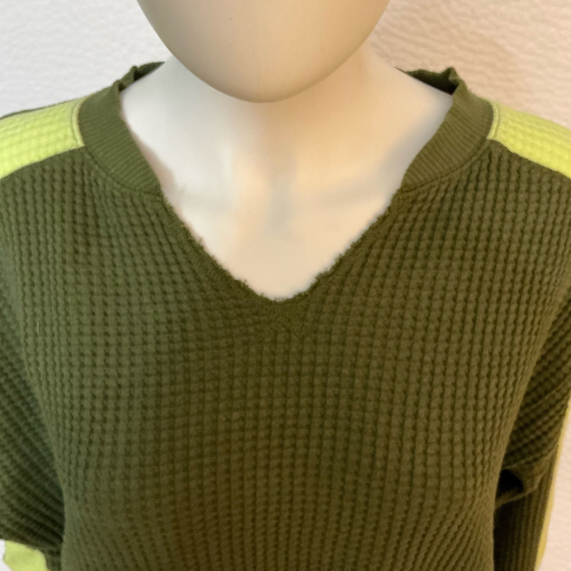 Offline By Aerie Waffle Knit Top Size M Green 7