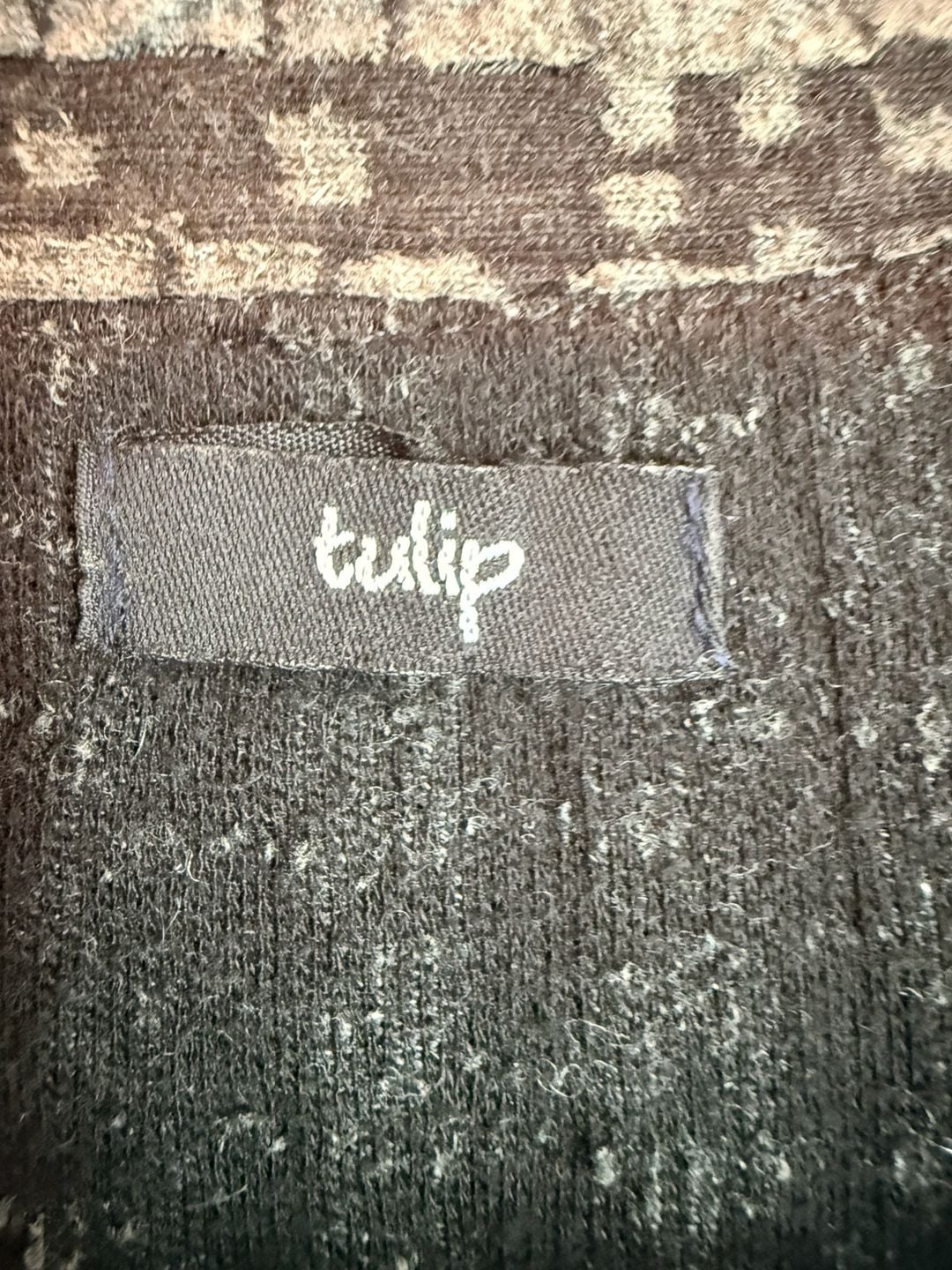 Tulip Black and Gray Geometric Pattern Long jacket pockets Small 34.5 “ 7