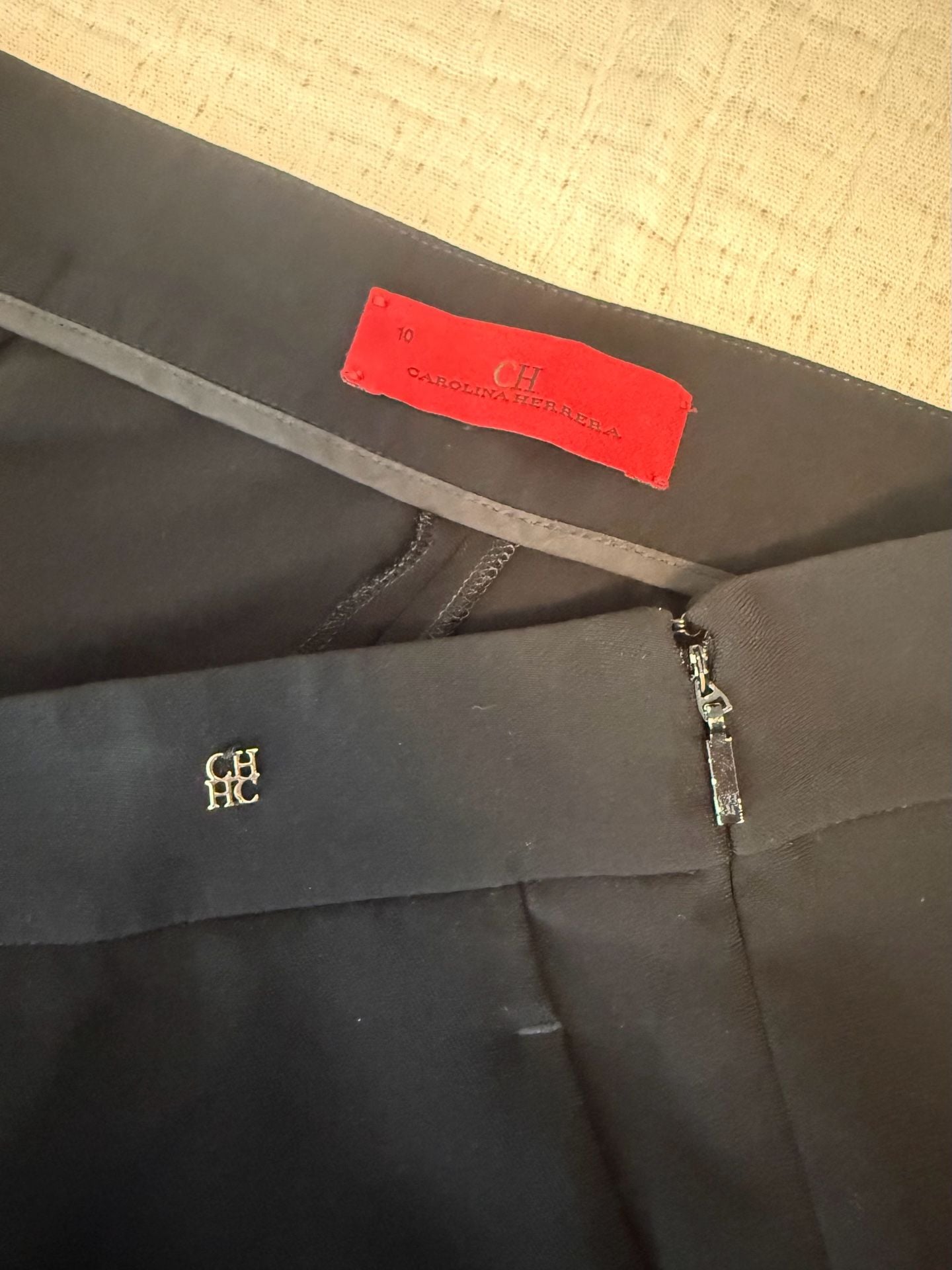 Carolina Herrera Trousers Size 10 Black Dress Pants Logo 2