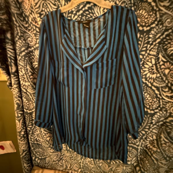 Forever 21 Blue and Black Striped Button-Down Blouse Size S