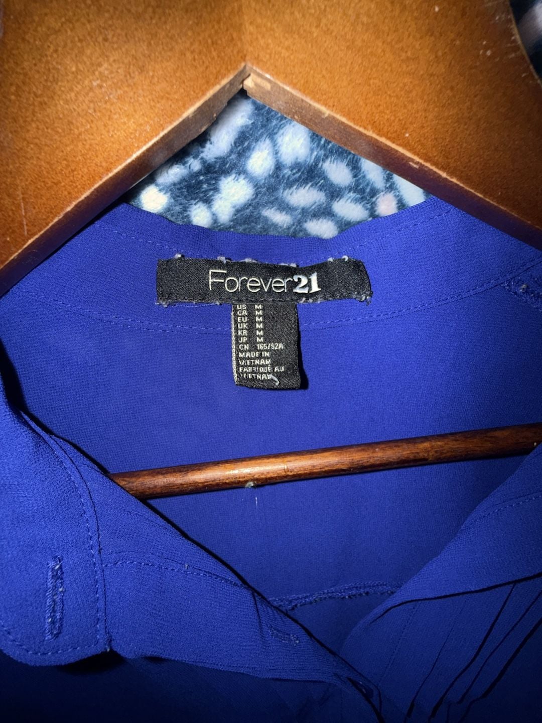 Forever 21 Royal Blue Long Sleeve Blouse Size M V-Neck Work Shirt 3