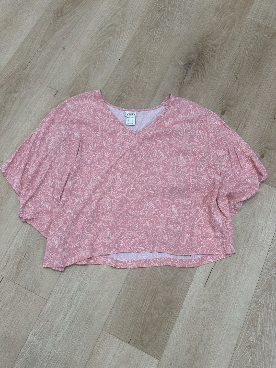 Ariat Pink Floral V-Neck Bell Sleeve Blouse Top Size XL 2