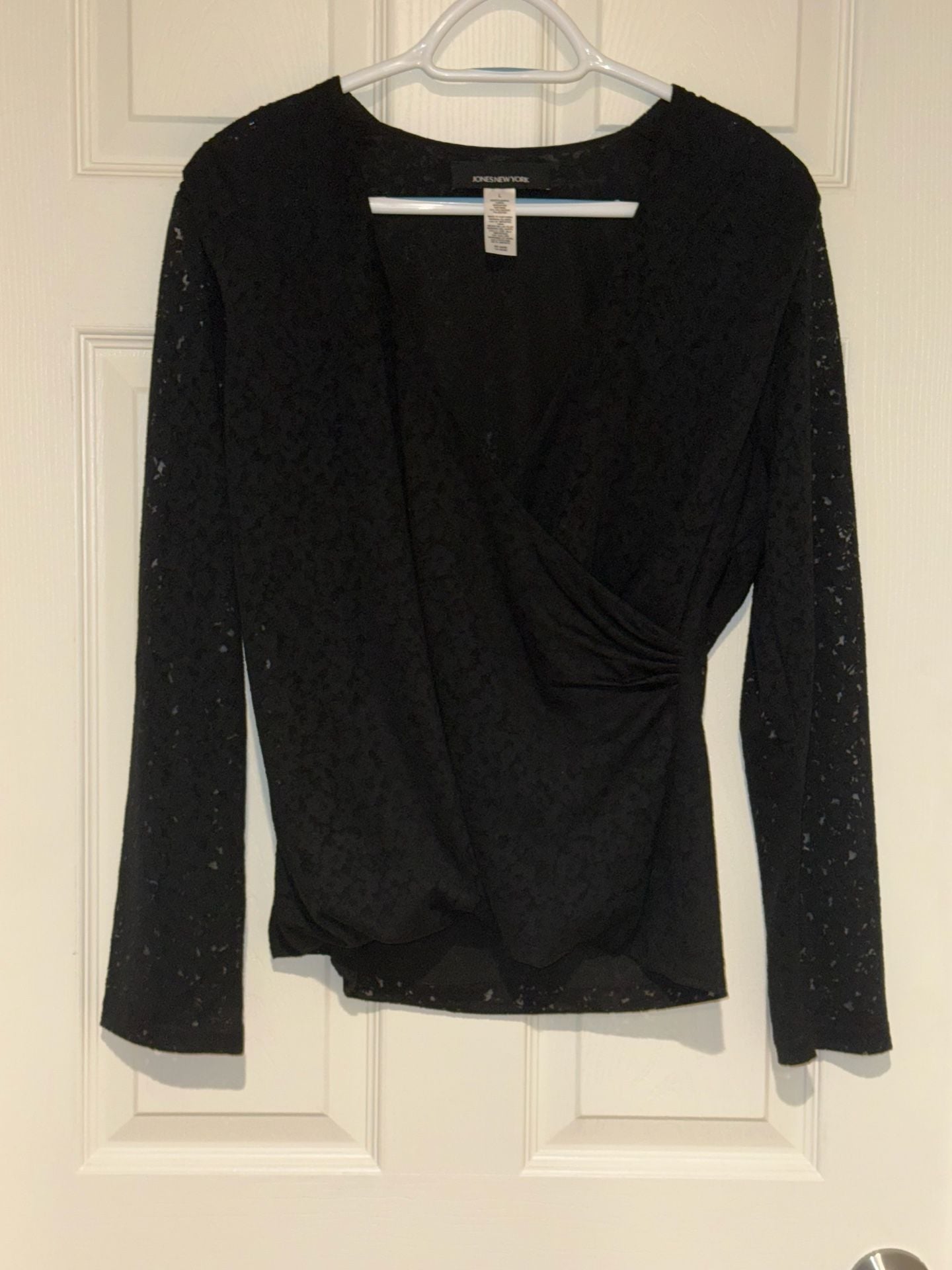 Jones New York Black Lace Wrap Top Size L Long Sleeve V-Neck 3