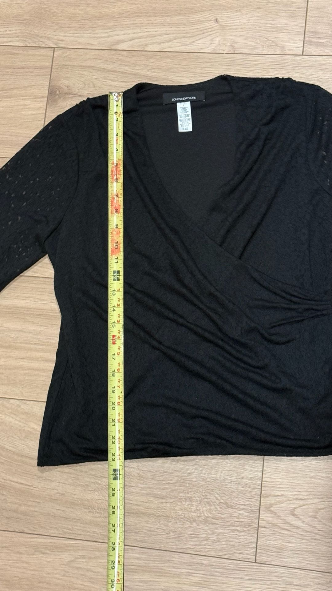 Jones New York Black Lace Wrap Top Size L Long Sleeve V-Neck 5