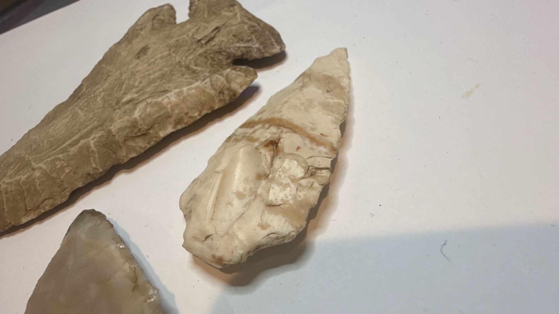 3 Lot Arrowheads: Fine Archaic Paleo-Indian Thebes Point – Northern Illinois 8