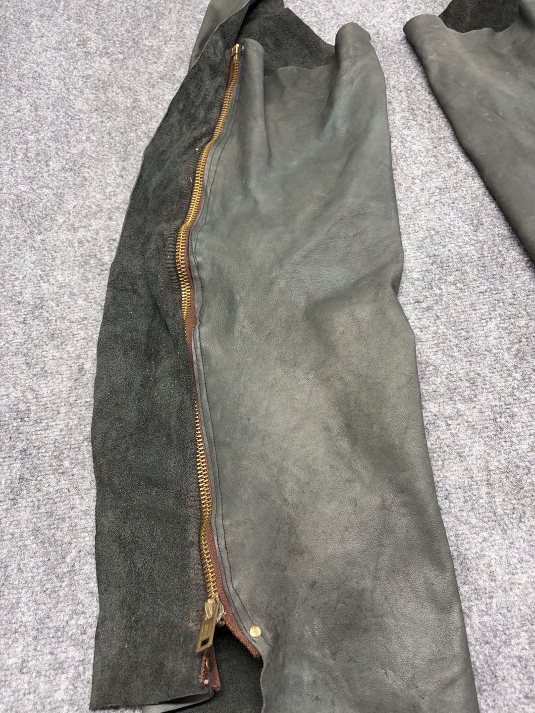 Vintage Leather Farrier Blacksmith Chaps Apron Leggings Work  Cowboy Motorcycle 13