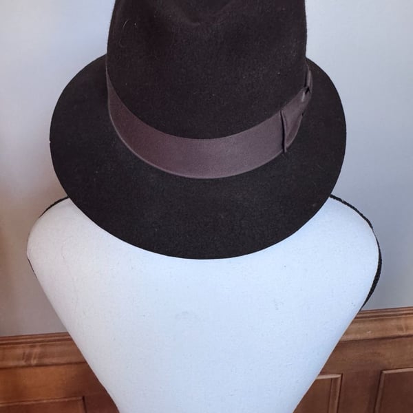 Vintage 1984 Indiana Jones Authentic Hat 100% Wool Fedora Made in USA WPL 4384