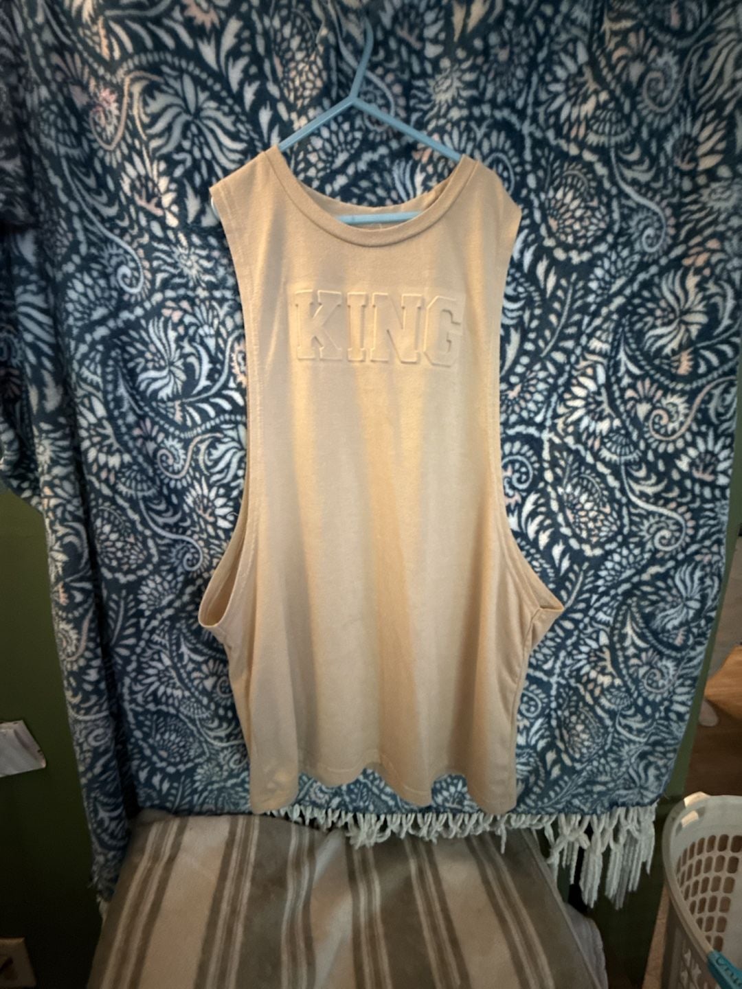 Unbranded King Embroidered Tank Top Beige Sleeveless Muscle Tee 2