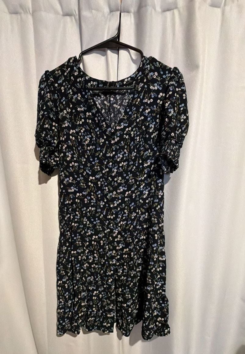 Madewell V-Neck Button-Front Mini Dress Size 6 Floral Black 2