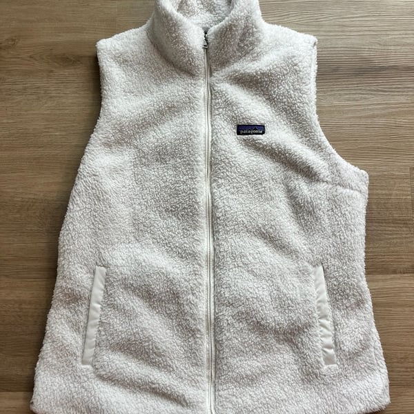 Patagonia, Womans Sherpa Fleece Vest, Full Zip, White, Fall Layering, Cozy,Large