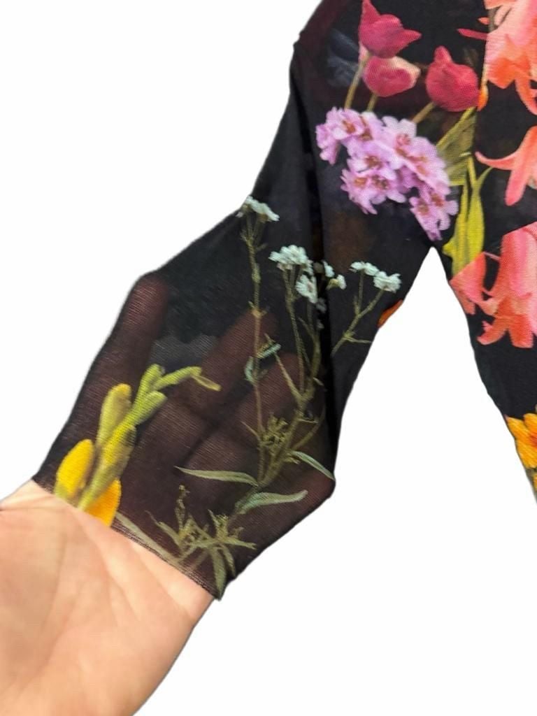 Fuzzi Ruched Floral-Print Bodycon Tulle Dress Size S Black
Italian made 4
