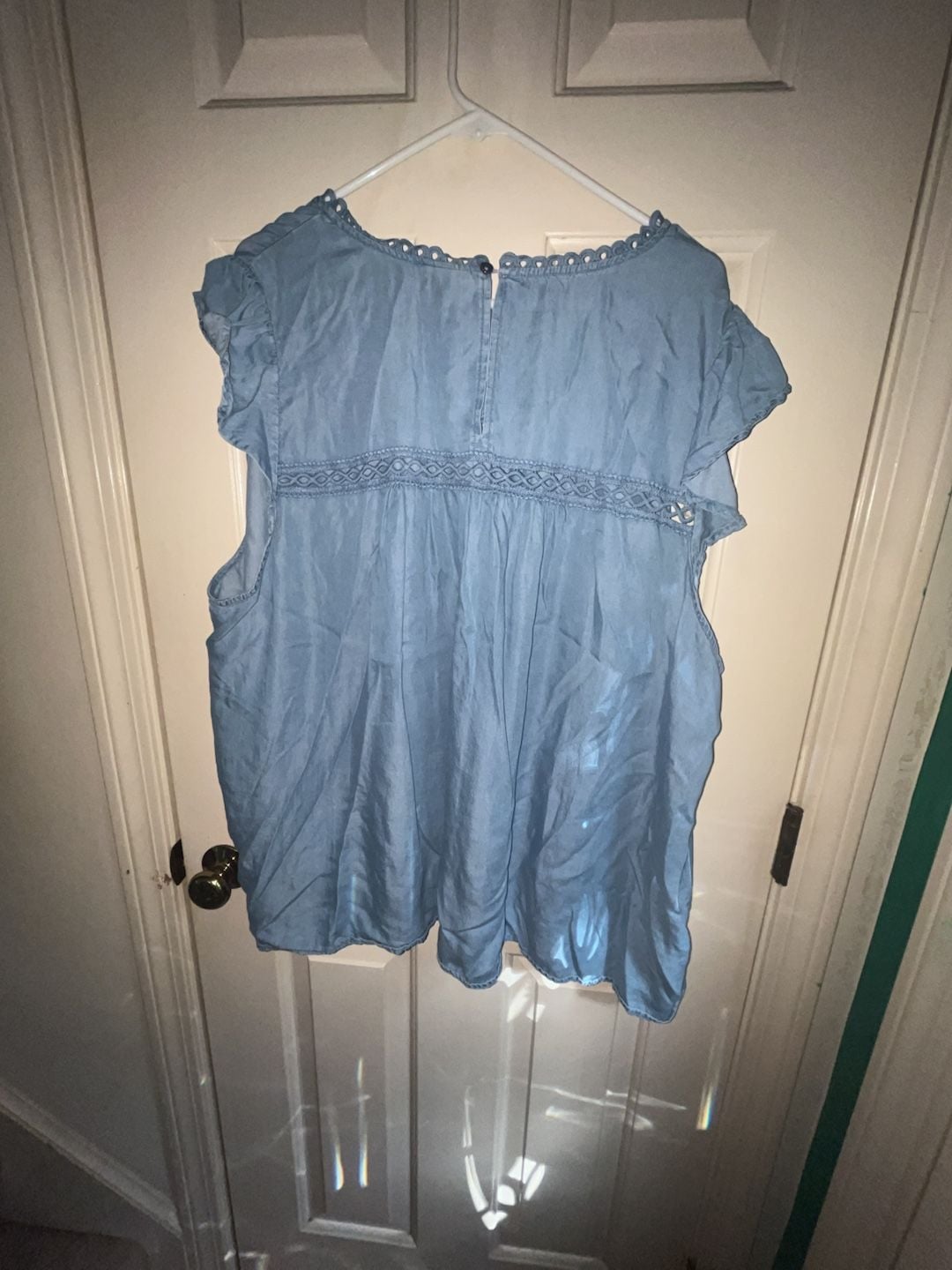 Torrid Blue Ruffle Sleeve Pleated Top Size 4 4