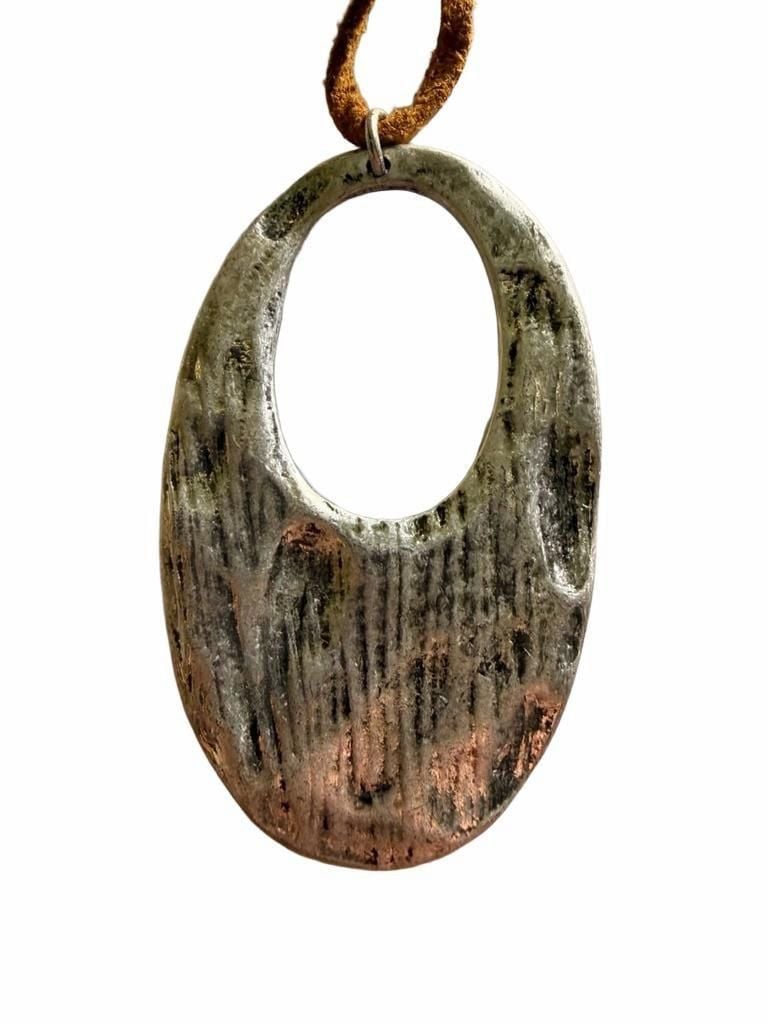 Vintage Boho Silver Tone Oval Pendant Leather Cord Necklace 6