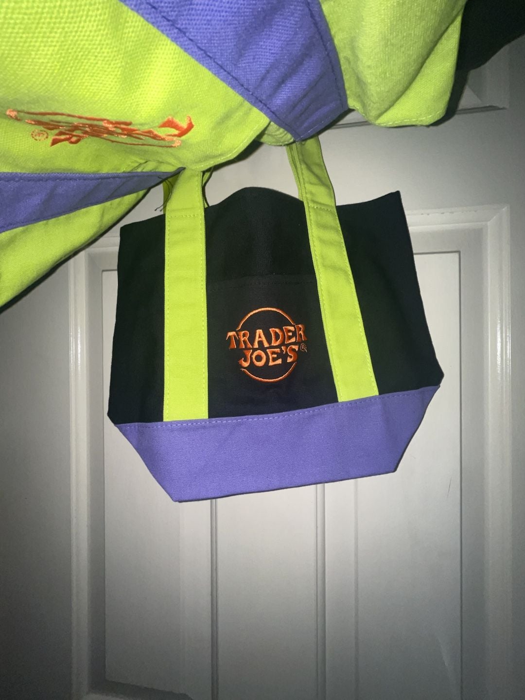 Trader Joe's Trick or Treat Canvas Tote Bag Set of 4 Colors 4