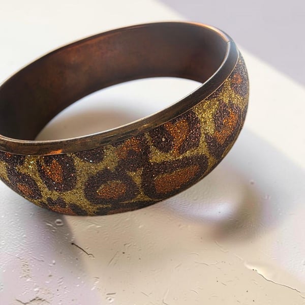 Vintage Animal Print Glitter Bangle Bracelet Gold Brown Leopard