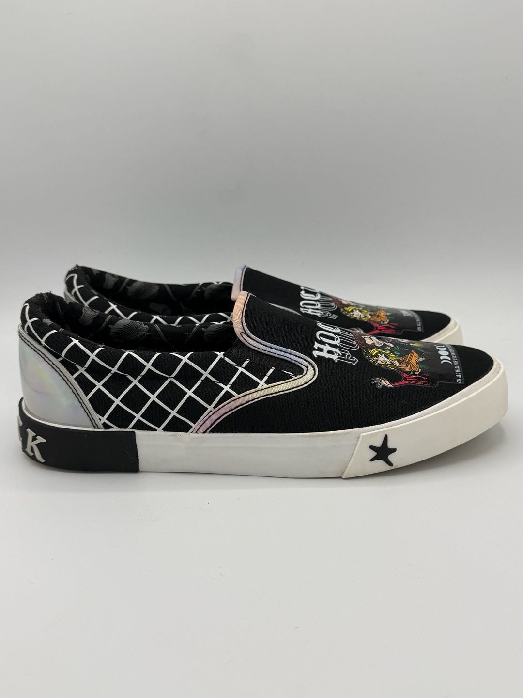Disney Hocus Pocus Sanderson Sisters Ground Up Slip On Shoes Womens 8.5 7