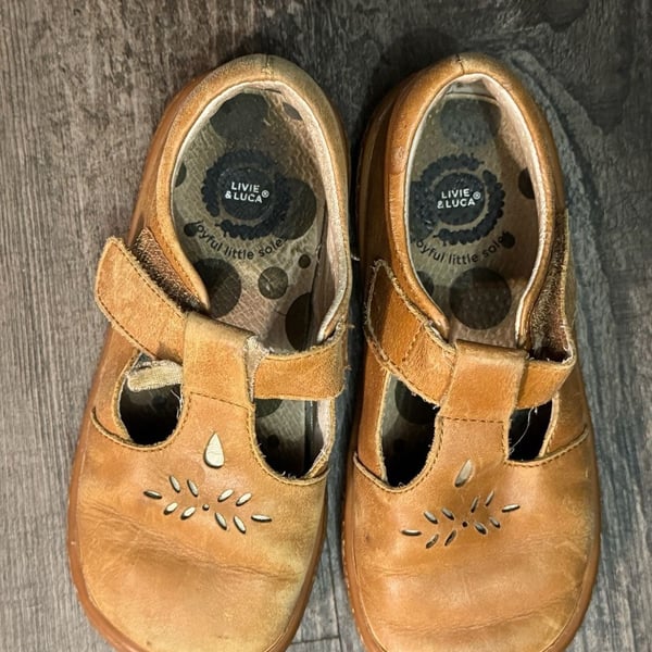 Livie & Luca Toddler Girls Toffee Prim T-Strap Mary Jane Size 4