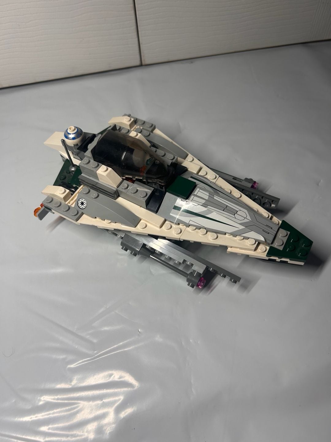 Lego Star Wars Ahsoka Tano's Jedi Starfighter 3