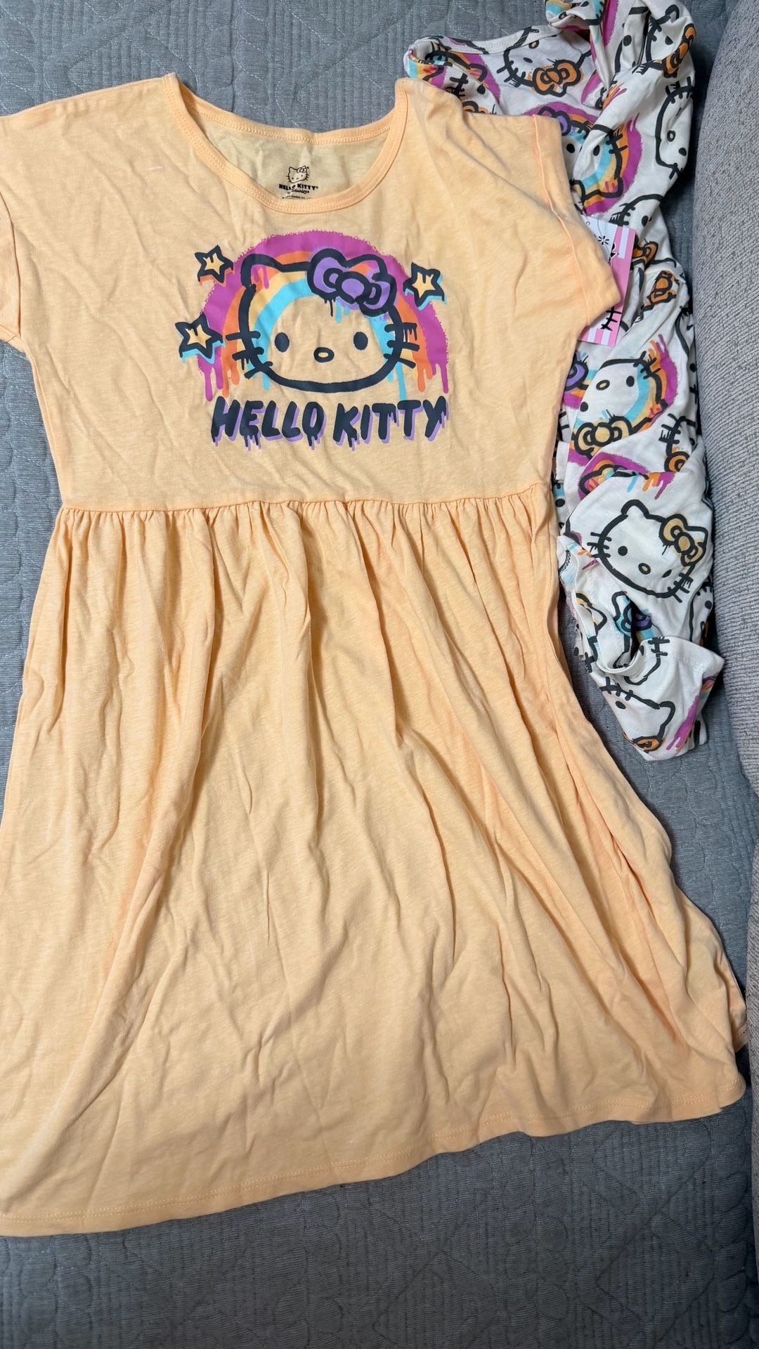Hello kitty girls dress 10/12 2