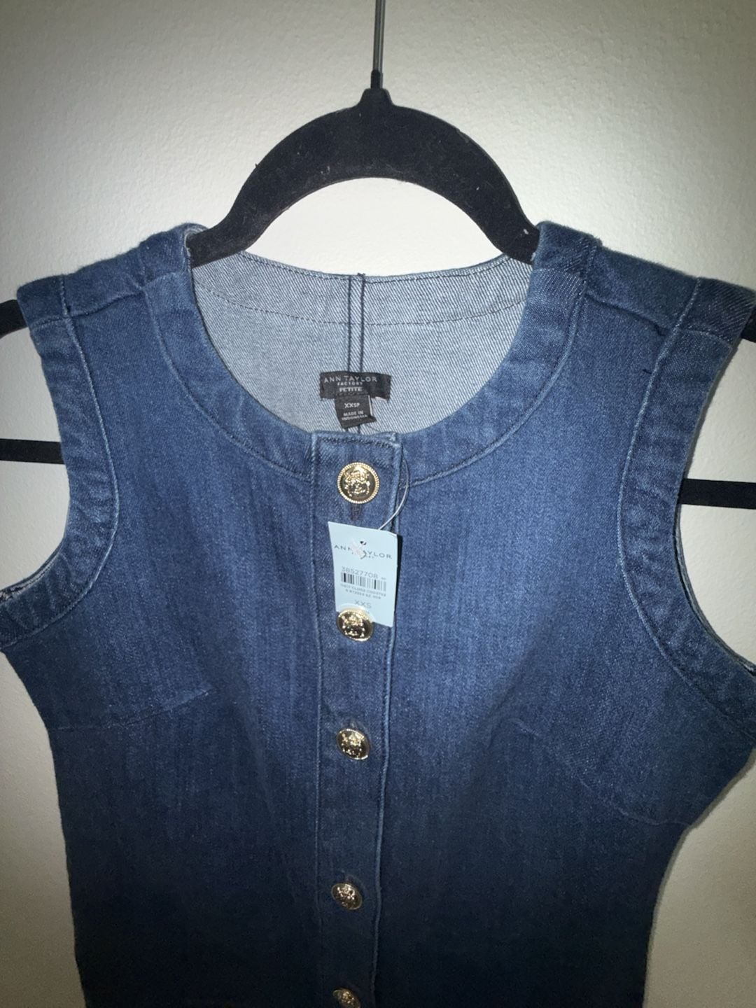 Ann Taylor Factory Petite Denim Dress Size XXS Blue Sleeveless Button Front 3