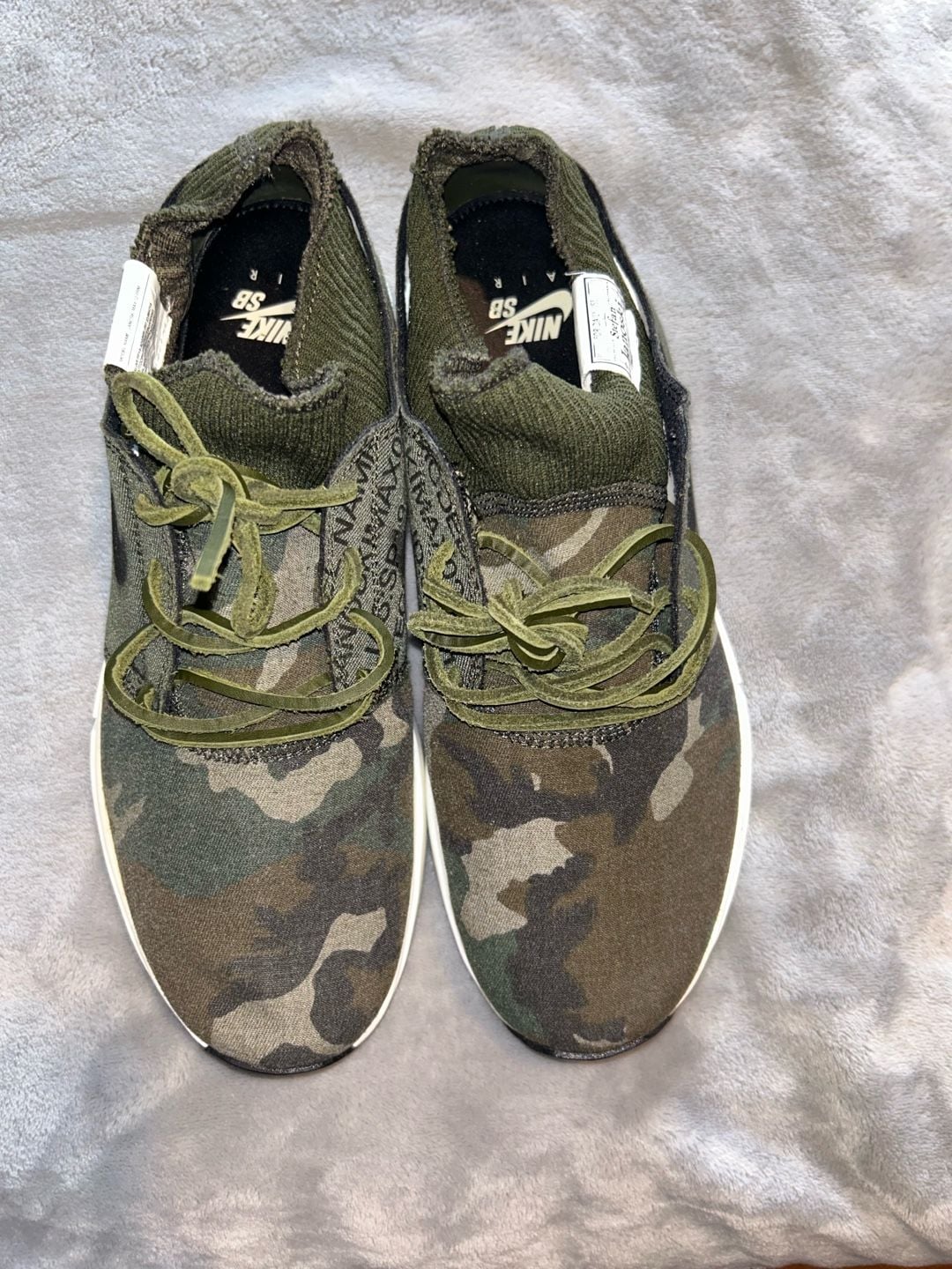 Mens Nike SB Air Max Janoski 2 Premium Camo Skateboarding Shoes mens 8 9