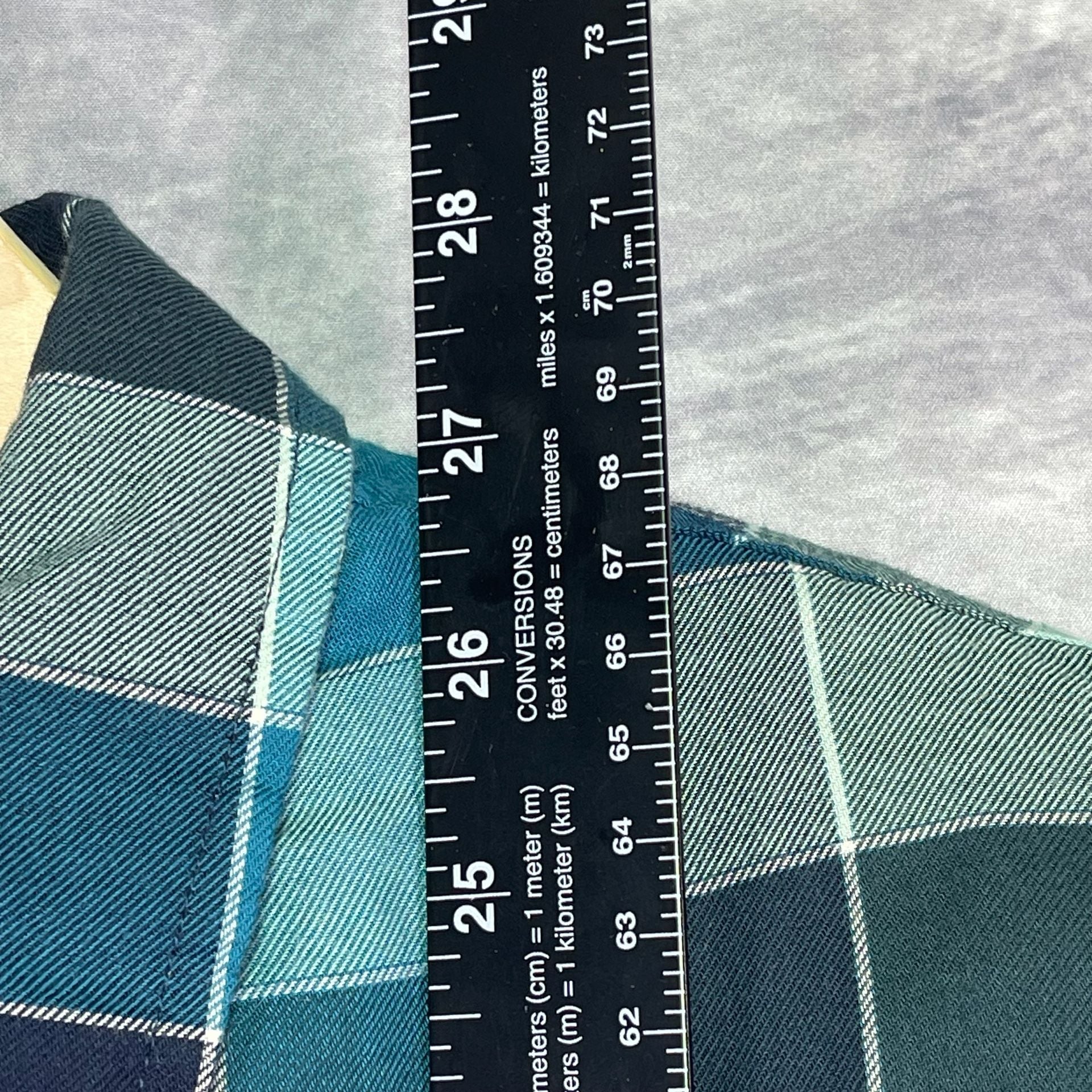 L.L.Bean Plaid Fleece-Lined Shacket Size M Blue Green Checkered 5