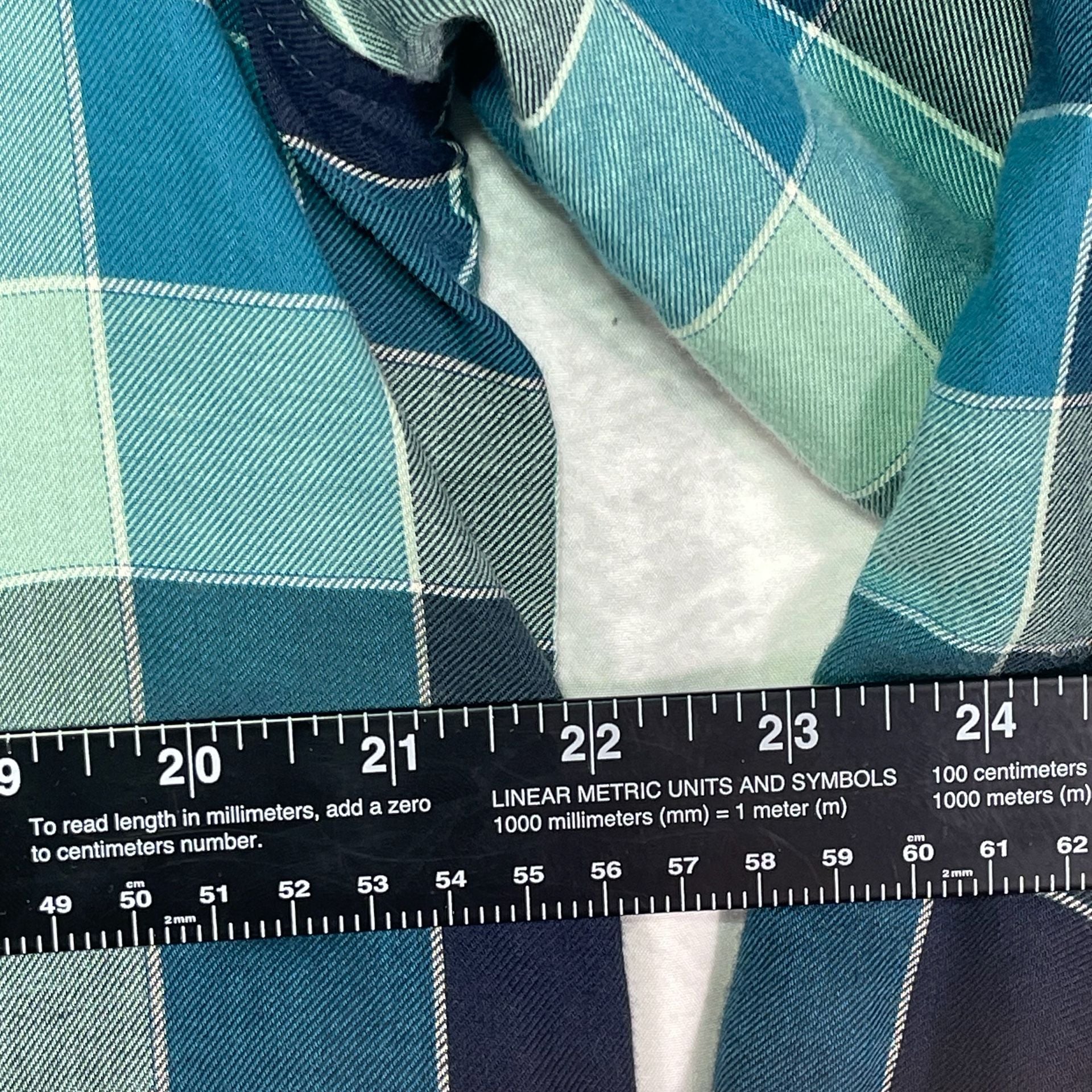 L.L.Bean Plaid Fleece-Lined Shacket Size M Blue Green Checkered 6