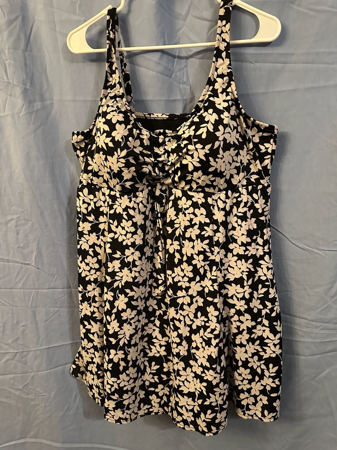 Croft & Barrow Swim Dress Size 3X (24W) Black White Floral One Piece Swimsuit 2