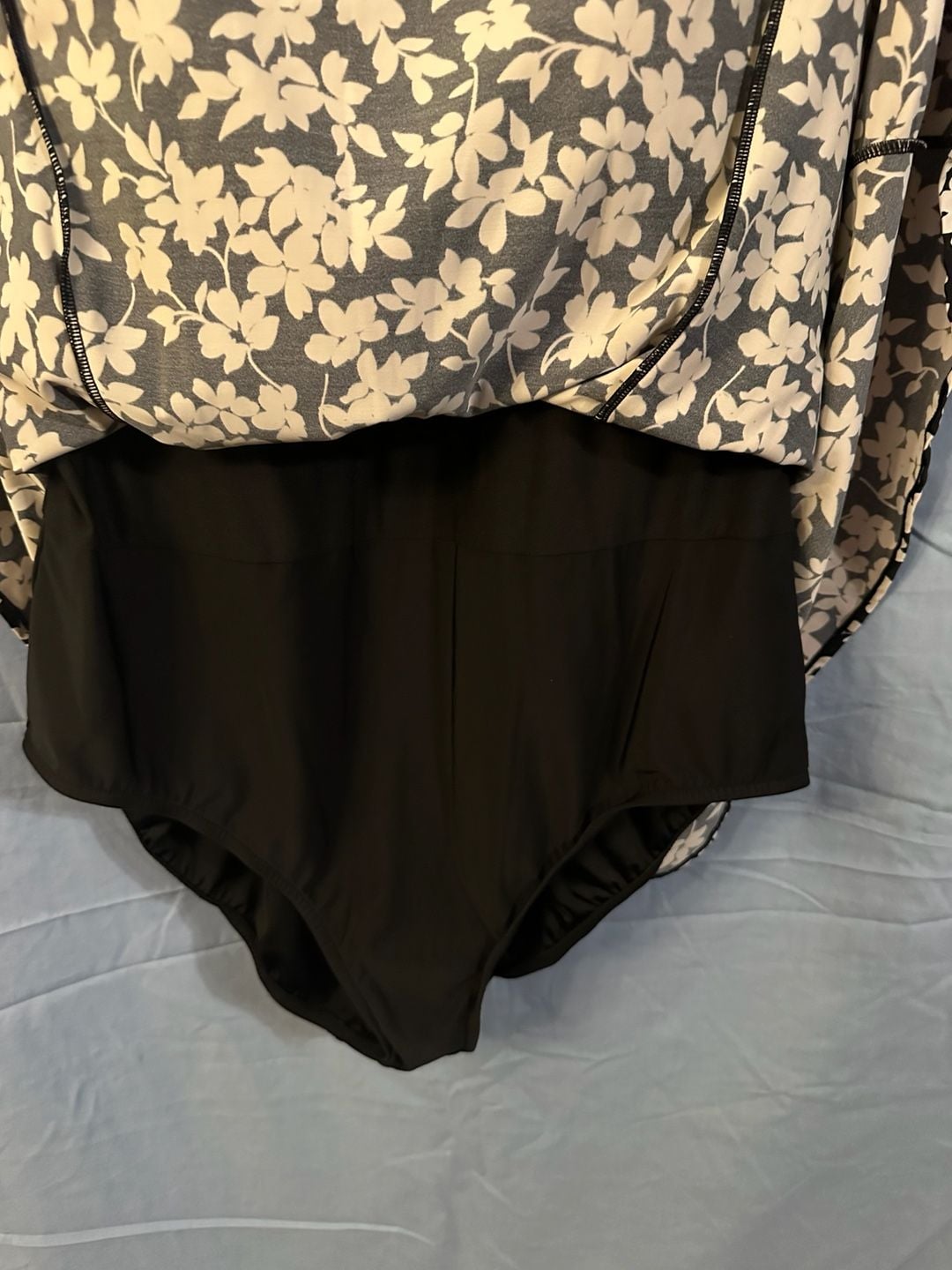 Croft & Barrow Swim Dress Size 3X (24W) Black White Floral One Piece Swimsuit 5