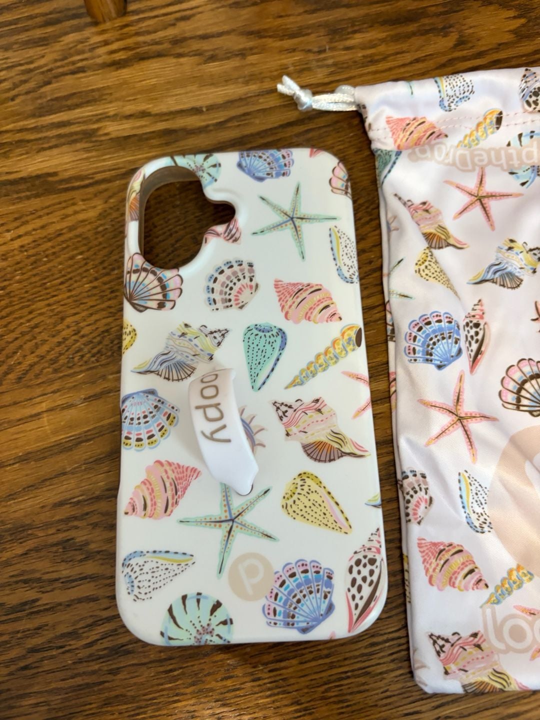 Loopy Cases Coastal Shells iPhone 17 Righty Case and Pouch Set 3